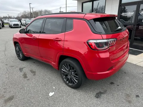 More photos of 2023 Jeep Compass (Red) Edition at Jerry Hunt Supercenter - Lexington, NC