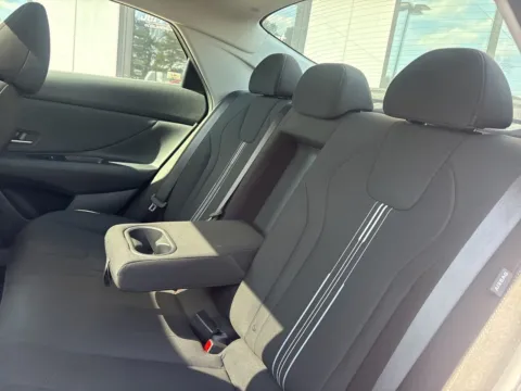 More photos of 2025 Hyundai Elantra SEL Convenience at Jerry Hunt Supercenter - Lexington, NC