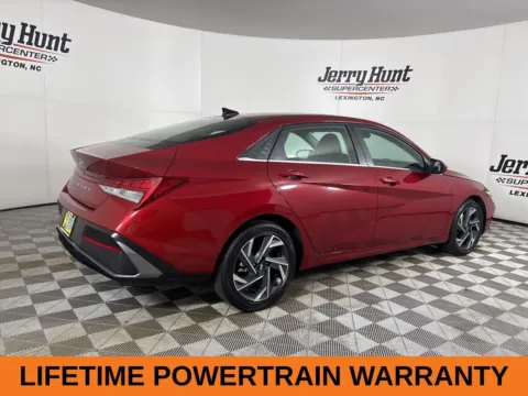 More photos of 2025 Hyundai Elantra SEL Convenience at Jerry Hunt Supercenter - Lexington, NC