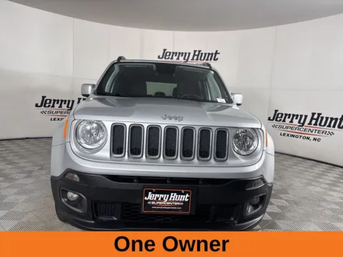 More photos of 2018 Jeep Renegade Latitude at Jerry Hunt Supercenter - Lexington, NC
