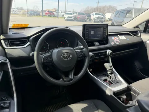 More photos of 2020 Toyota RAV4 XLE at Jerry Hunt Supercenter - Lexington, NC