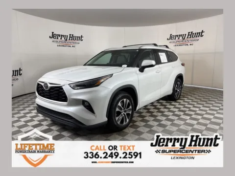 White 2022 Toyota Highlander XLE for sale in Lexington, NC
