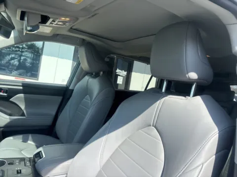 Another view of 2022 Toyota Highlander XLE for sale in Lexington, NC at Jerry Hunt Supercenter - Lexington