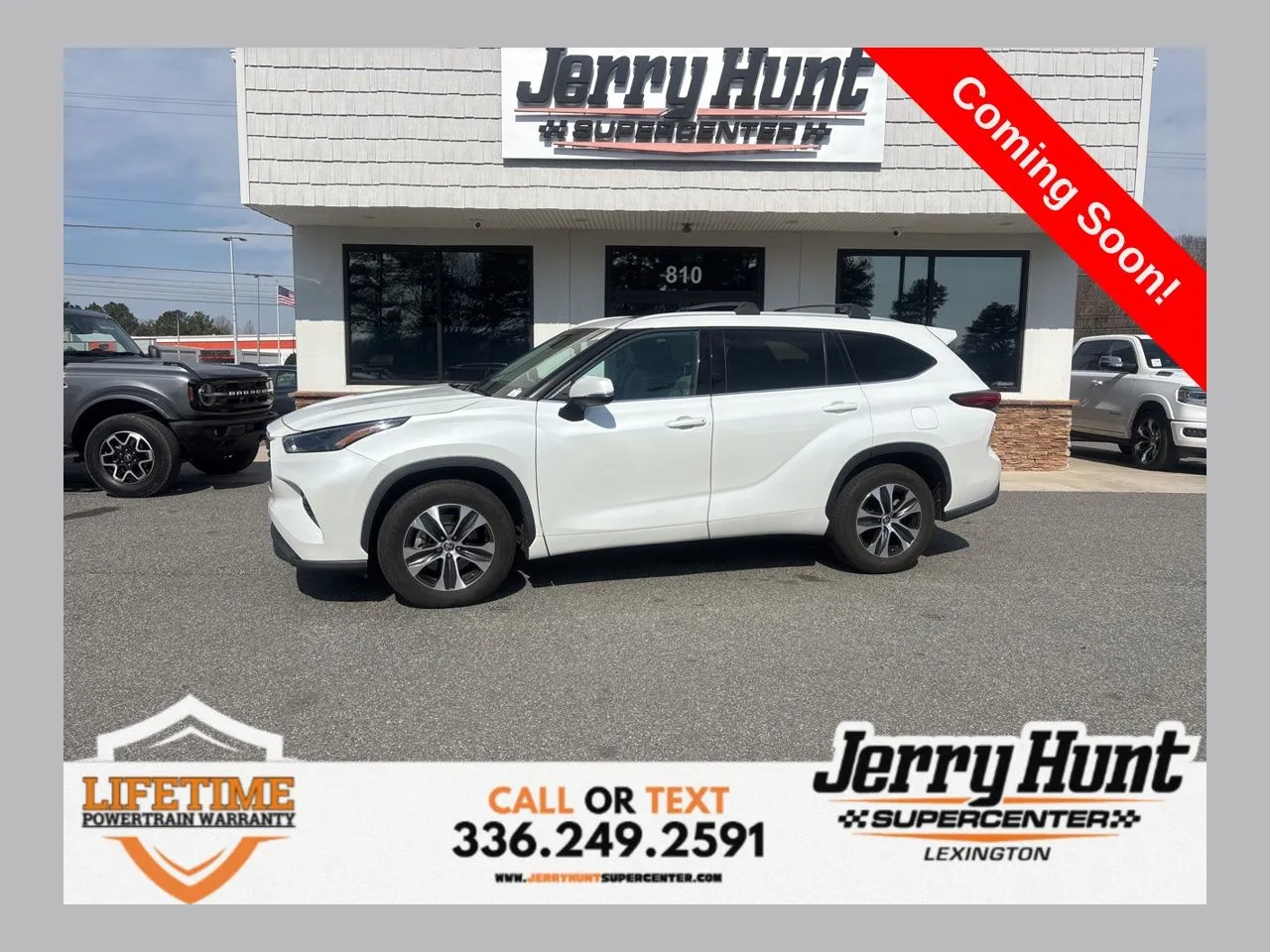 White 2022 Toyota Highlander XLE for sale in Lexington, NC