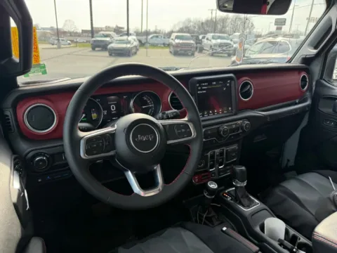 More photos of 2023 Jeep Wrangler Rubicon 20th Anniversary Edition 4xe at Jerry Hunt Supercenter - Lexington, NC