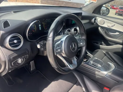 More photos of 2021 Mercedes-Benz GLC 300 at Jerry Hunt Supercenter - Lexington, NC