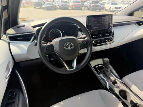 More photos of 2021 Toyota Corolla SE at Jerry Hunt Supercenter - Lexington, NC