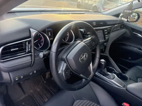 More photos of 2020 Toyota Camry SE at Jerry Hunt Supercenter - Lexington, NC