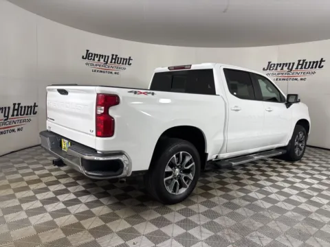 More photos of 2025 Chevrolet Silverado 1500 LT at Jerry Hunt Supercenter - Lexington, NC