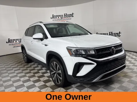 More photos of 2023 Volkswagen Taos 1.5T SE at Jerry Hunt Supercenter - Lexington, NC