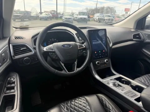 More photos of 2024 Ford Edge Titanium at Jerry Hunt Supercenter - Lexington, NC