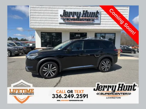 Black 2024 Nissan Pathfinder Platinum for sale in Lexington, NC