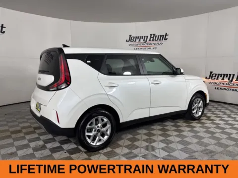 More photos of 2025 Kia Soul LX at Jerry Hunt Supercenter - Lexington, NC