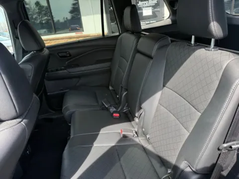 More photos of 2022 Honda Passport Elite at Jerry Hunt Supercenter - Lexington, NC