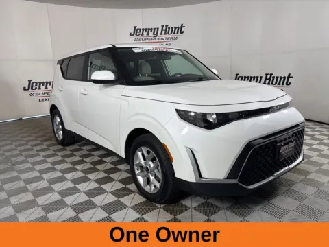 More photos of 2025 Kia Soul LX at Jerry Hunt Supercenter - Lexington, NC