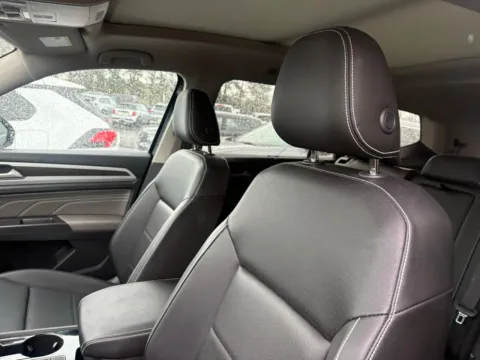 Another view of 2023 Volkswagen Atlas 3.6L V6 SE w/Technology for sale in Lexington, NC at Jerry Hunt Supercenter - Lexington