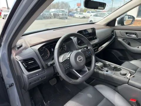 More photos of 2023 Nissan Rogue SL at Jerry Hunt Supercenter - Lexington, NC