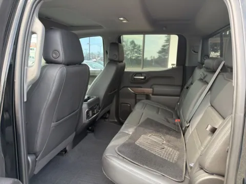 More photos of 2021 GMC Sierra 1500 Denali at Jerry Hunt Supercenter - Lexington, NC