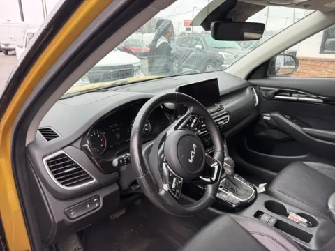 More photos of 2023 Kia Seltos SX at Jerry Hunt Supercenter - Lexington, NC