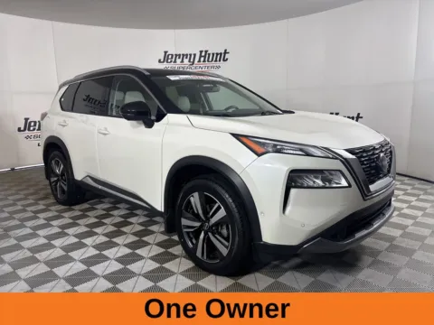 More photos of 2023 Nissan Rogue SL at Jerry Hunt Supercenter - Lexington, NC