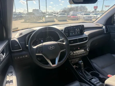 More photos of 2021 Hyundai Tucson Limited at Jerry Hunt Supercenter - Lexington, NC