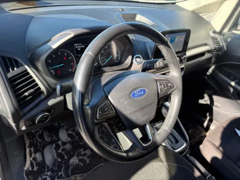 More photos of 2019 Ford EcoSport SE at Jerry Hunt Supercenter - Lexington, NC