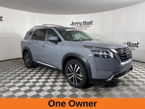 More photos of 2024 Nissan Pathfinder Platinum at Jerry Hunt Supercenter - Lexington, NC