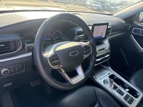 More photos of 2020 Ford Explorer XLT at Jerry Hunt Supercenter - Lexington, NC