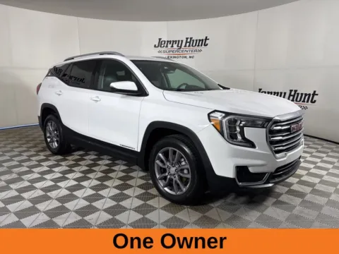 More photos of 2024 GMC Terrain SLT at Jerry Hunt Supercenter - Lexington, NC