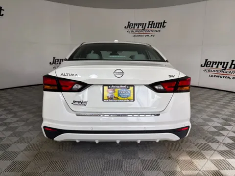 More photos of 2023 Nissan Altima 2.5 SV at Jerry Hunt Supercenter - Lexington, NC