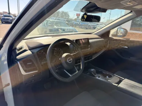 More photos of 2023 Nissan Rogue SV at Jerry Hunt Supercenter - Lexington, NC