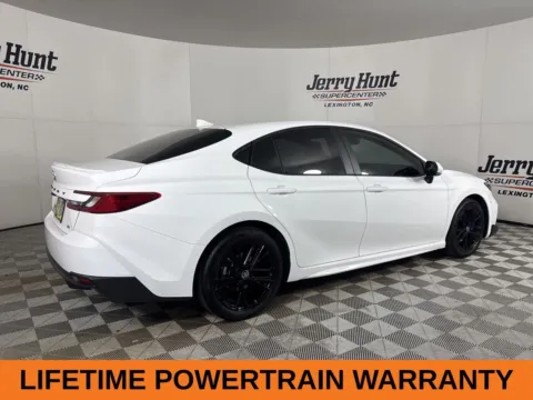 More photos of 2026 Toyota Camry SE at Jerry Hunt Supercenter - Lexington, NC