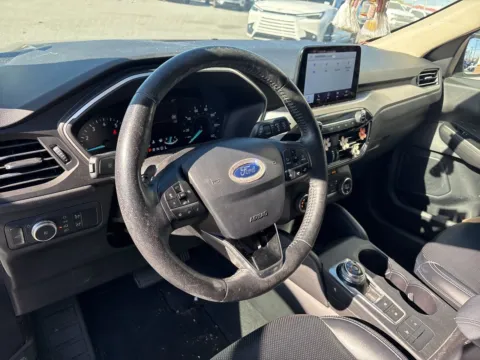 More photos of 2020 Ford Escape SEL at Jerry Hunt Supercenter - Lexington, NC