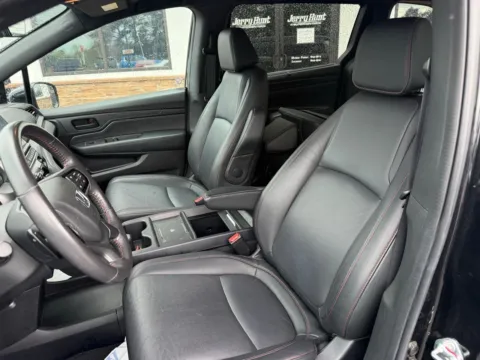 Another view of 2025 Honda Odyssey Sport-L for sale in Lexington, NC at Jerry Hunt Supercenter - Lexington