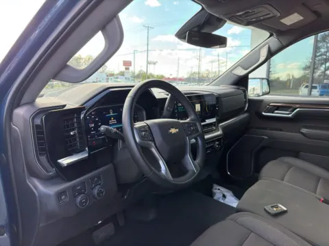 More photos of 2024 Chevrolet Silverado 1500 LT at Jerry Hunt Supercenter - Lexington, NC