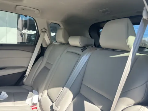 More photos of 2023 Nissan Rogue SL at Jerry Hunt Supercenter - Lexington, NC