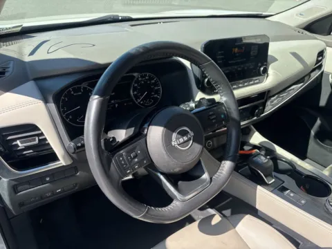 More photos of 2023 Nissan Rogue SL at Jerry Hunt Supercenter - Lexington, NC