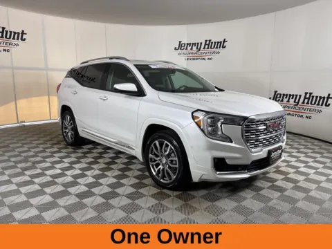 More photos of 2023 GMC Terrain Denali at Jerry Hunt Supercenter - Lexington, NC