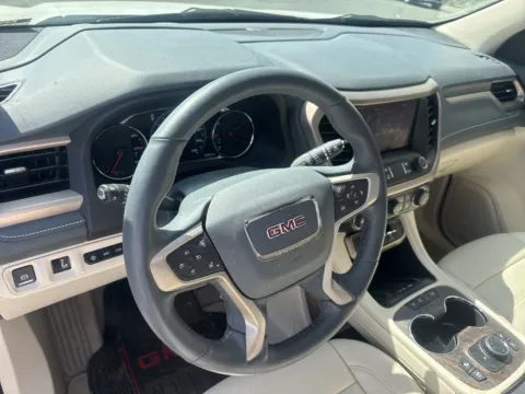 More photos of 2023 GMC Acadia Denali at Jerry Hunt Supercenter - Lexington, NC