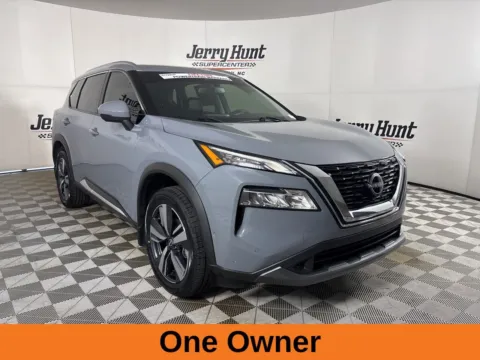 More photos of 2023 Nissan Rogue SL at Jerry Hunt Supercenter - Lexington, NC