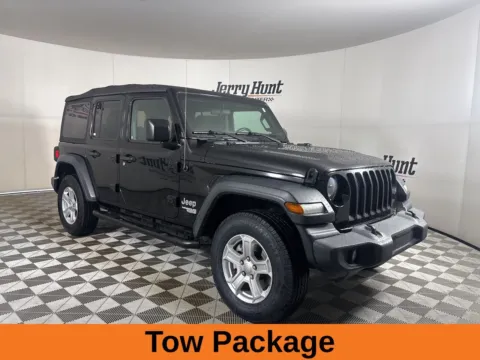 More photos of 2018 Jeep Wrangler Unlimited Sport S at Jerry Hunt Supercenter - Lexington, NC