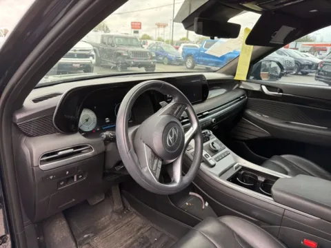 More photos of 2023 Hyundai Palisade Calligraphy at Jerry Hunt Supercenter - Lexington, NC