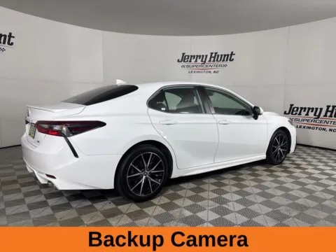 More photos of 2023 Toyota Camry SE at Jerry Hunt Supercenter - Lexington, NC