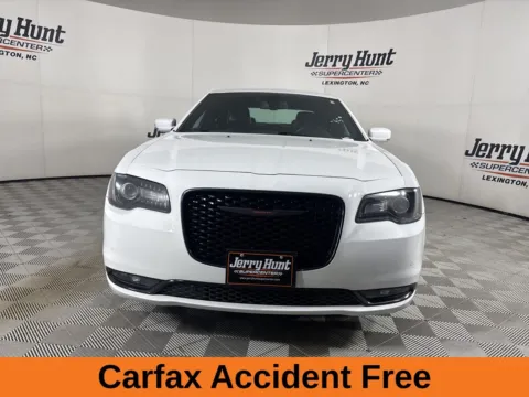 More photos of 2021 Chrysler 300 S at Jerry Hunt Supercenter - Lexington, NC