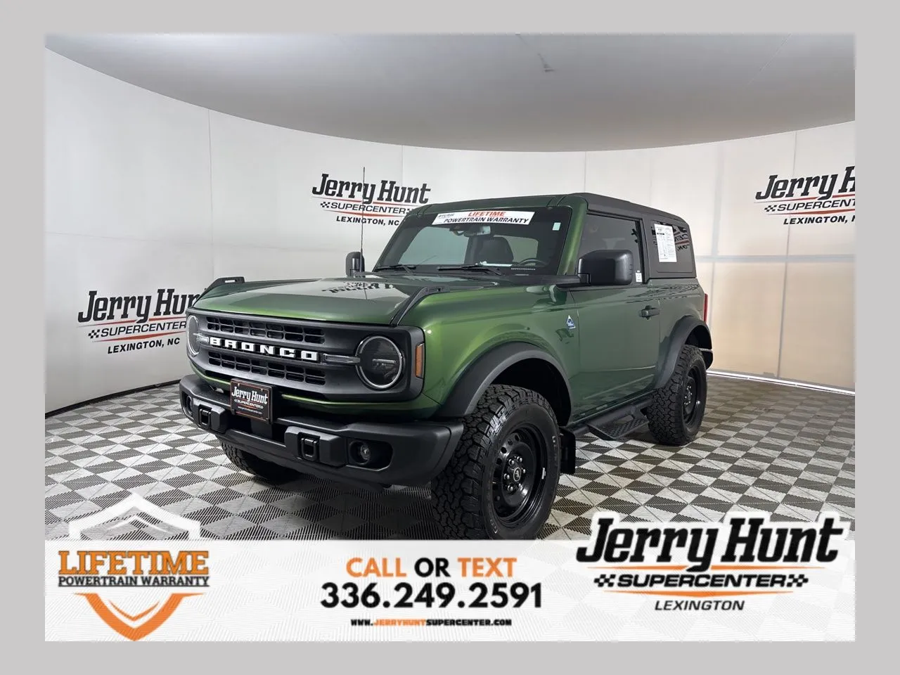 2023 Ford Bronco 2-Door Black Diamond
