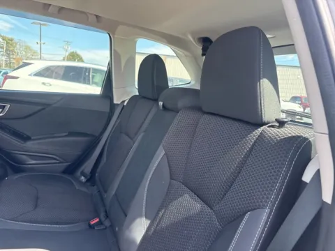 More photos of 2023 Subaru Forester Premium at Jerry Hunt Supercenter - Lexington, NC