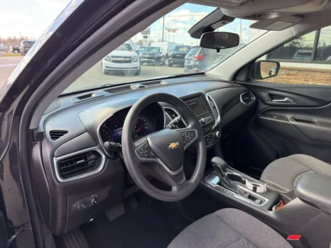 More photos of 2022 Chevrolet Equinox LT at Jerry Hunt Supercenter - Lexington, NC