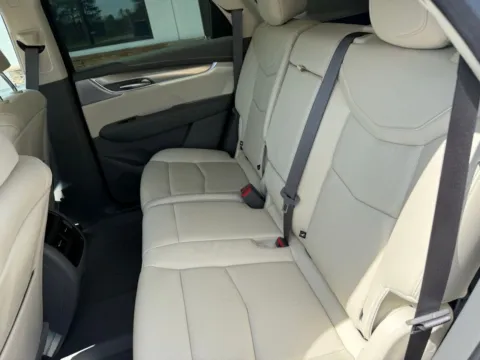 More photos of 2023 Cadillac XT5 Premium Luxury at Jerry Hunt Supercenter - Lexington, NC