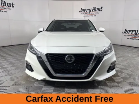 More photos of 2019 Nissan Altima 2.5 Platinum at Jerry Hunt Supercenter - Lexington, NC