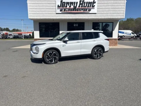 Silver 2024 Mitsubishi Outlander PHEV SE for sale in Lexington, NC